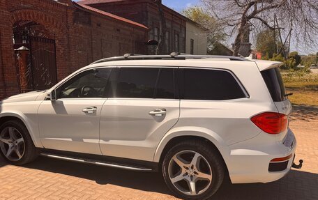 Mercedes-Benz GL-Класс, 2015 год, 3 250 000 рублей, 5 фотография
