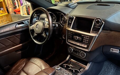 Mercedes-Benz GL-Класс, 2015 год, 3 250 000 рублей, 9 фотография