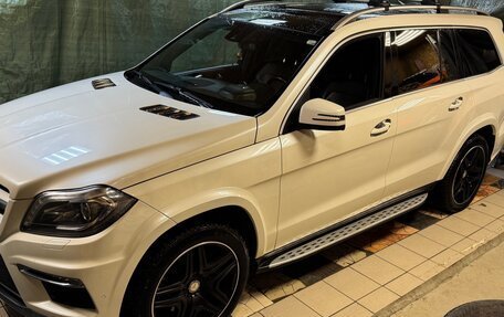 Mercedes-Benz GL-Класс, 2015 год, 3 250 000 рублей, 14 фотография