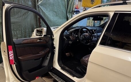 Mercedes-Benz GL-Класс, 2015 год, 3 250 000 рублей, 7 фотография