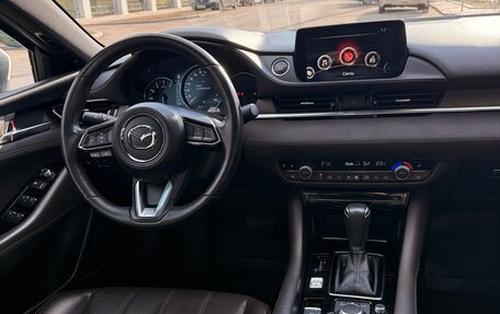 Mazda 6, 2020 год, 3 000 000 рублей, 14 фотография