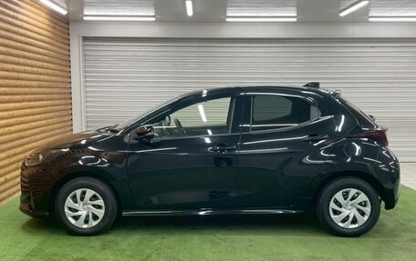 Toyota Yaris, 2021 год, 835 000 рублей, 5 фотография