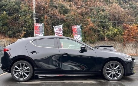 Mazda 3, 2022 год, 1 300 000 рублей, 7 фотография