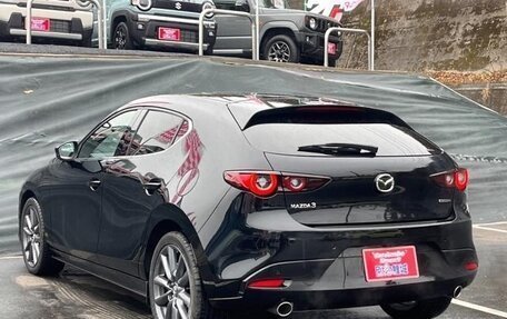 Mazda 3, 2022 год, 1 300 000 рублей, 5 фотография