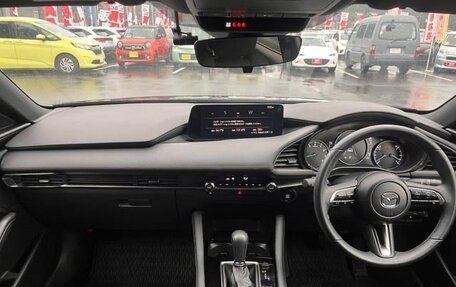 Mazda 3, 2022 год, 1 300 000 рублей, 8 фотография