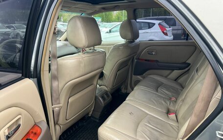 Lexus RX IV рестайлинг, 2001 год, 679 000 рублей, 11 фотография