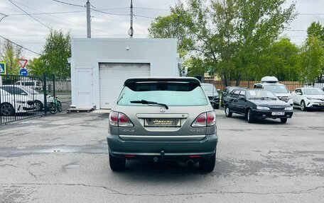 Lexus RX IV рестайлинг, 2001 год, 679 000 рублей, 7 фотография