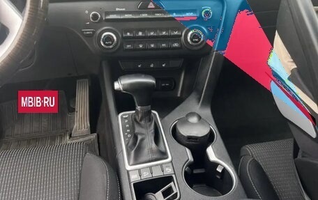 KIA Sportage IV рестайлинг, 2021 год, 2 700 000 рублей, 3 фотография