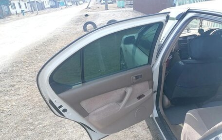 Toyota Camry V40, 1998 год, 210 000 рублей, 10 фотография