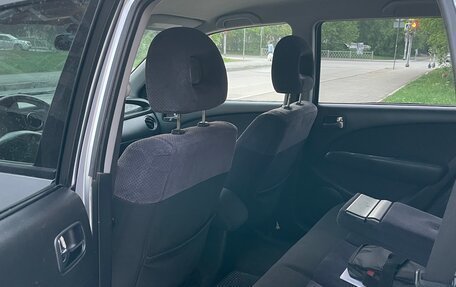 Mitsubishi Outlander III рестайлинг 3, 2004 год, 580 000 рублей, 6 фотография