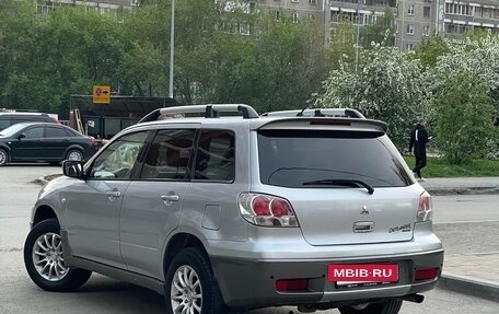 Mitsubishi Outlander III рестайлинг 3, 2004 год, 580 000 рублей, 3 фотография