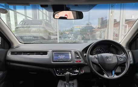 Honda Vezel, 2015 год, 1 680 000 рублей, 9 фотография