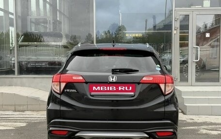 Honda Vezel, 2015 год, 1 680 000 рублей, 6 фотография