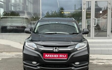 Honda Vezel, 2015 год, 1 680 000 рублей, 2 фотография