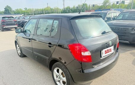 Skoda Fabia II, 2010 год, 597 000 рублей, 2 фотография