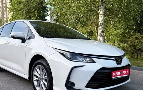 Toyota Corolla, 2022 год, 2 100 000 рублей, 1 фотография