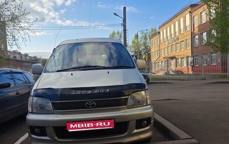 Toyota Lite Ace IV, 1998 год, 400 000 рублей, 1 фотография