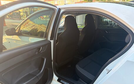 Skoda Rapid I, 2017 год, 1 310 000 рублей, 4 фотография