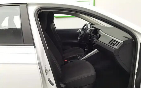 Volkswagen Polo, 2023 год, 1 170 040 рублей, 23 фотография