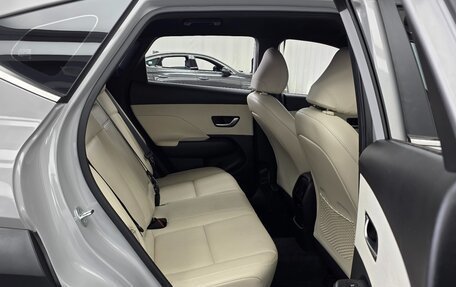 Hyundai Kona, 2023 год, 2 000 000 рублей, 20 фотография
