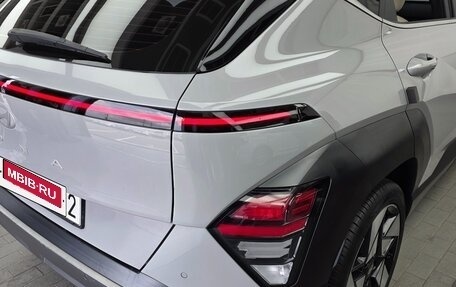 Hyundai Kona, 2023 год, 2 000 000 рублей, 27 фотография