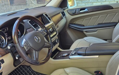 Mercedes-Benz GL-Класс, 2014 год, 2 800 000 рублей, 6 фотография