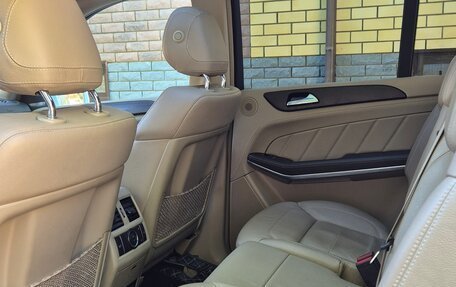 Mercedes-Benz GL-Класс, 2014 год, 2 800 000 рублей, 7 фотография