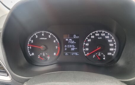 Hyundai Solaris II рестайлинг, 2018 год, 1 195 000 рублей, 8 фотография