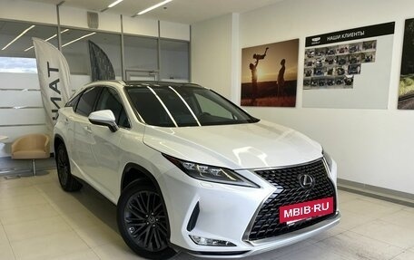 Lexus RX IV рестайлинг, 2019 год, 4 800 000 рублей, 3 фотография