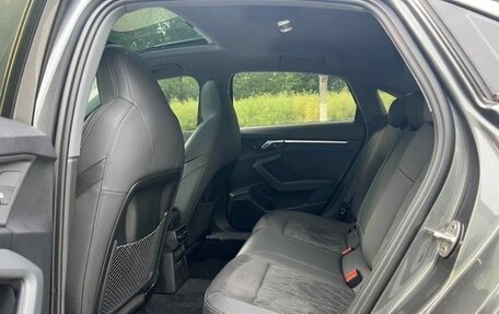 Audi A3, 2022 год, 2 300 000 рублей, 10 фотография