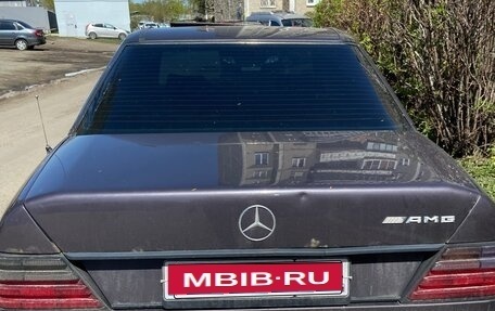 Mercedes-Benz W124, 1993 год, 240 000 рублей, 1 фотография