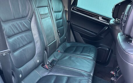 Volkswagen Touareg III, 2013 год, 2 250 000 рублей, 22 фотография