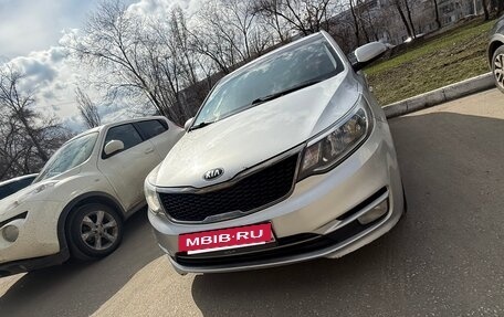 KIA Rio III рестайлинг, 2015 год, 780 000 рублей, 2 фотография
