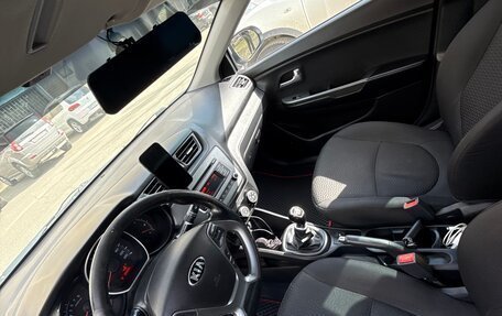 KIA Rio III рестайлинг, 2015 год, 780 000 рублей, 9 фотография