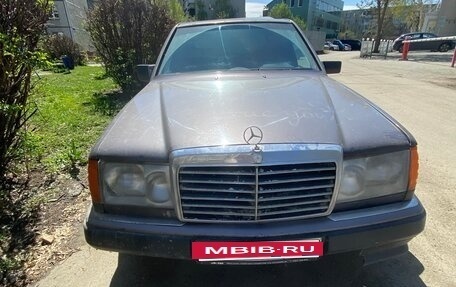 Mercedes-Benz W124, 1993 год, 240 000 рублей, 4 фотография
