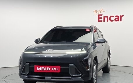 Hyundai Kona, 2023 год, 1 950 000 рублей, 3 фотография