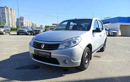 Renault Sandero I, 2012 год, 700 000 рублей, 1 фотография