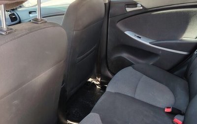 Hyundai Solaris II рестайлинг, 2013 год, 650 000 рублей, 1 фотография