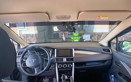 Mitsubishi Xpander, 2022 год, 2 350 000 рублей, 9 фотография