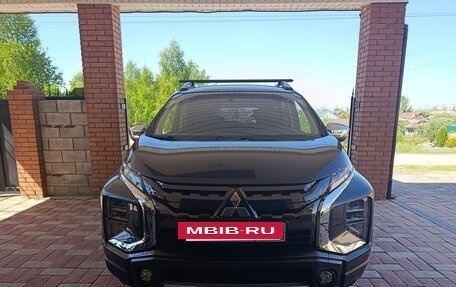 Mitsubishi Xpander, 2022 год, 2 350 000 рублей, 5 фотография