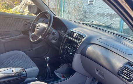 Mazda 626, 2001 год, 365 000 рублей, 4 фотография