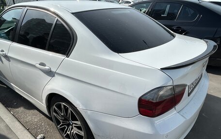 BMW 3 серия, 2006 год, 800 000 рублей, 11 фотография