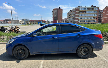 Hyundai Solaris II рестайлинг, 2012 год, 600 000 рублей, 3 фотография