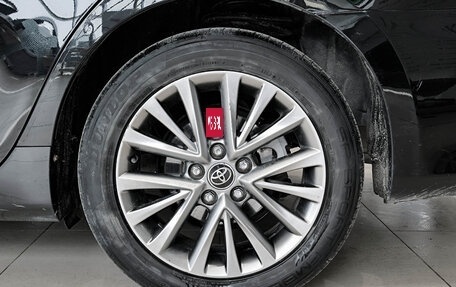 Toyota Camry, 2017 год, 2 300 000 рублей, 18 фотография