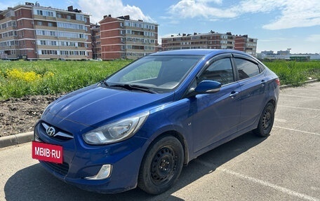 Hyundai Solaris II рестайлинг, 2012 год, 600 000 рублей, 2 фотография