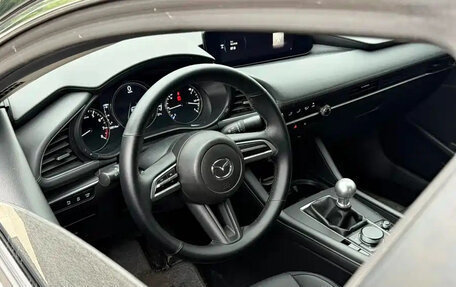 Mazda 3, 2021 год, 1 090 000 рублей, 11 фотография