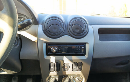 Renault Sandero I, 2012 год, 700 000 рублей, 15 фотография