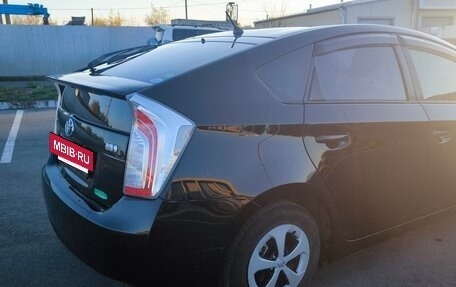 Toyota Prius, 2014 год, 1 250 000 рублей, 5 фотография
