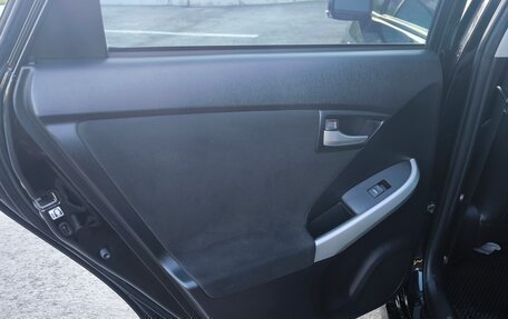Toyota Prius, 2014 год, 1 250 000 рублей, 14 фотография