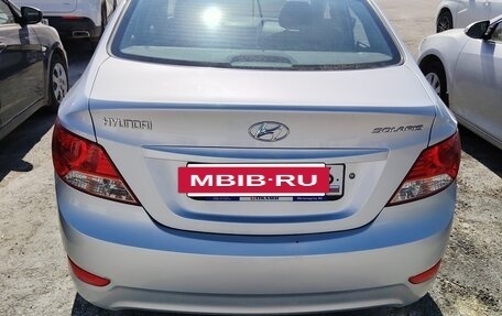 Hyundai Solaris II рестайлинг, 2013 год, 650 000 рублей, 11 фотография